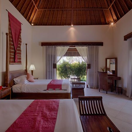 Kutus Kutus Saba Beach Villa Sukawati Exteriér fotografie