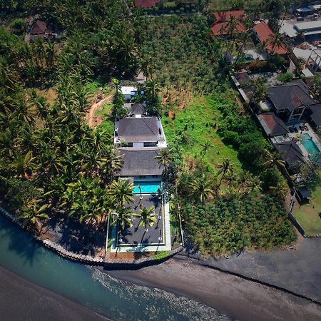 Kutus Kutus Saba Beach Villa Sukawati Exteriér fotografie
