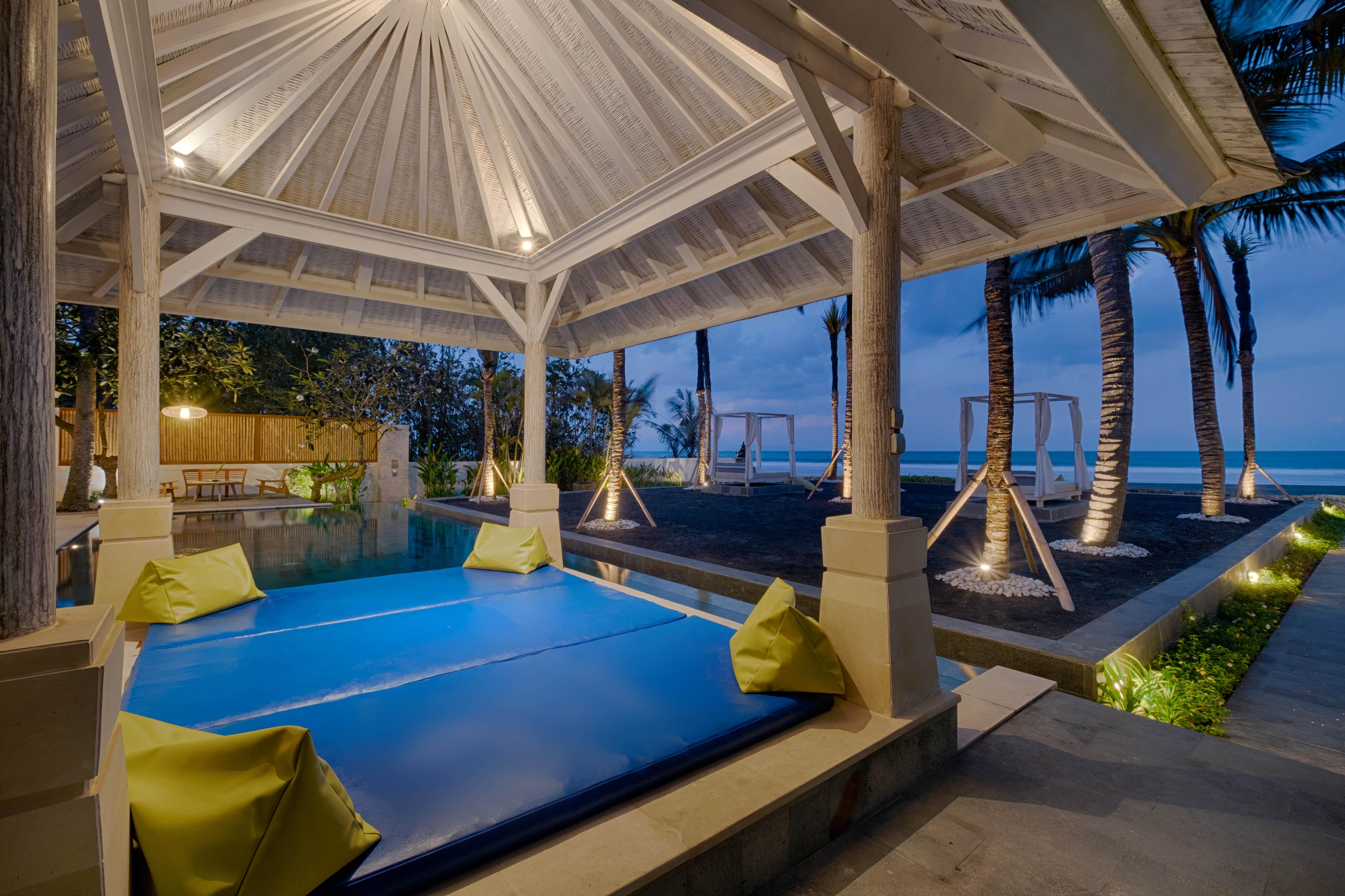 Kutus Kutus Saba Beach Villa Sukawati Exteriér fotografie